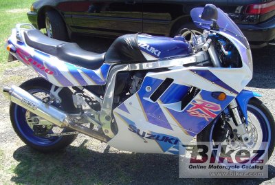 1992 Suzuki GSX-R 1100 photo